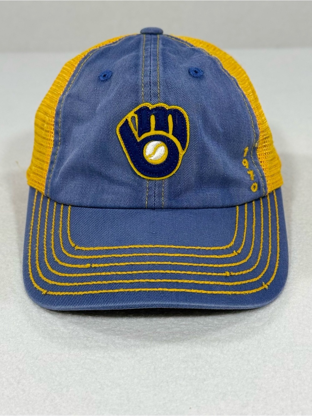 Milwaukee Brewers MLB Cooperstown Blue Yellow Mesh Trucker Snapback Cap READ